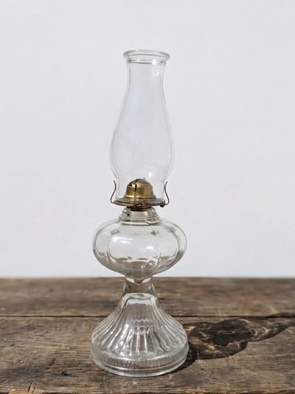 Vintage Anchor Hocking Clear Glass Kerosene Oil Lamp 18